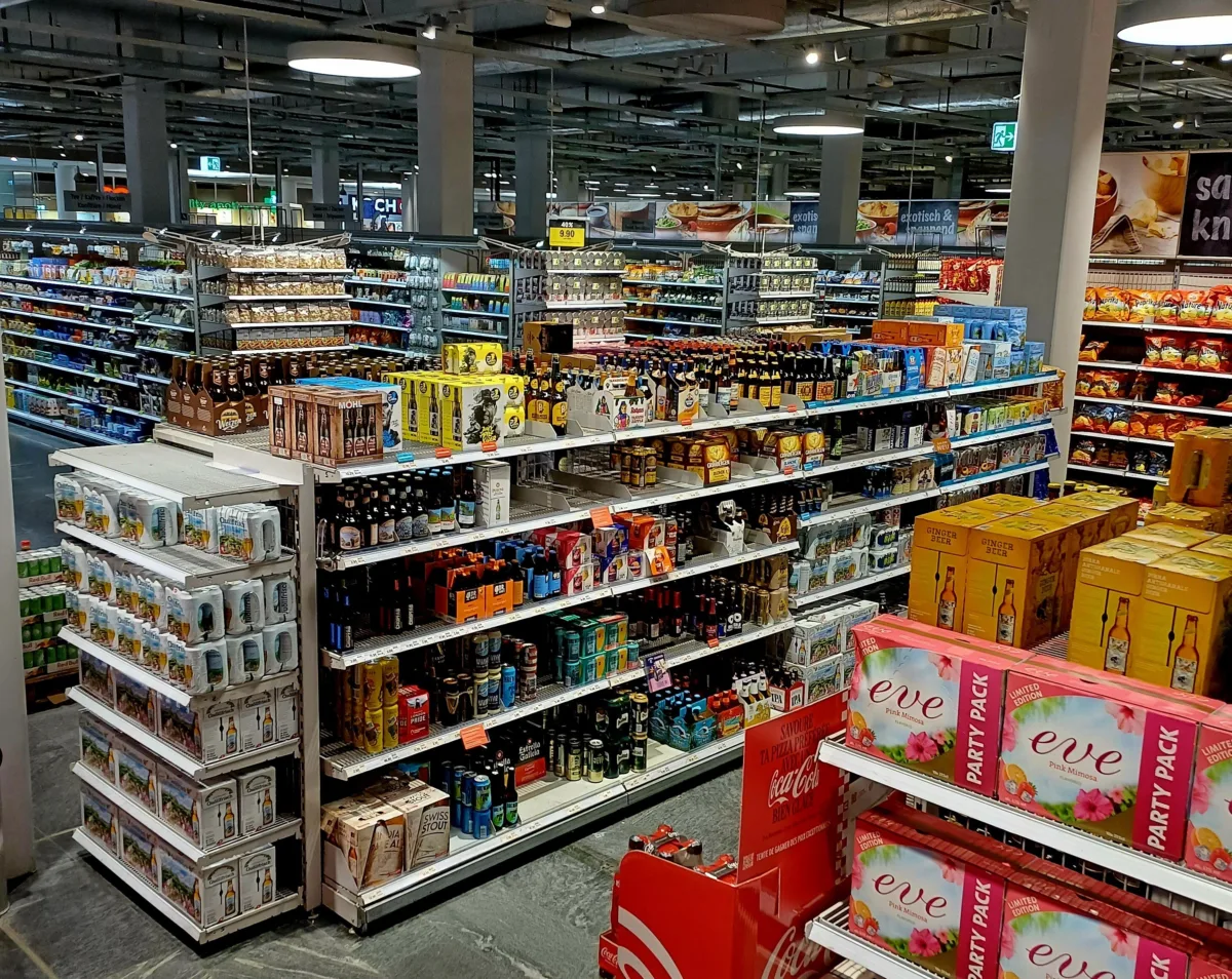 Coop Wankdorf Getraenkeabteilung